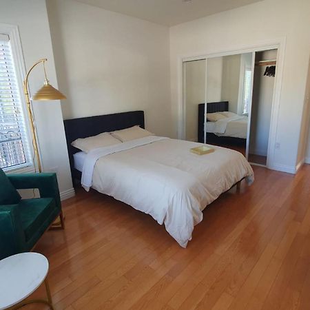 3 Bedroom Hollywood Gem لوس أنجلوس المظهر الخارجي الصورة